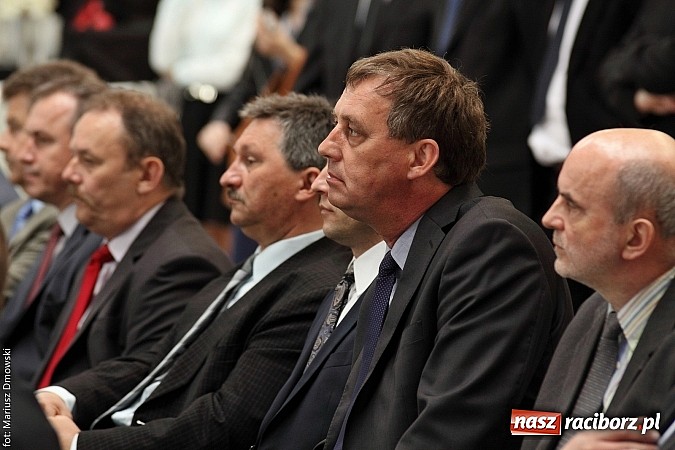 Zdjęcie w galerii na portalu naszraciborz.pl: Rafamet otworzył dziś uroczyście nową halę montażu II! wiadomości z regionu