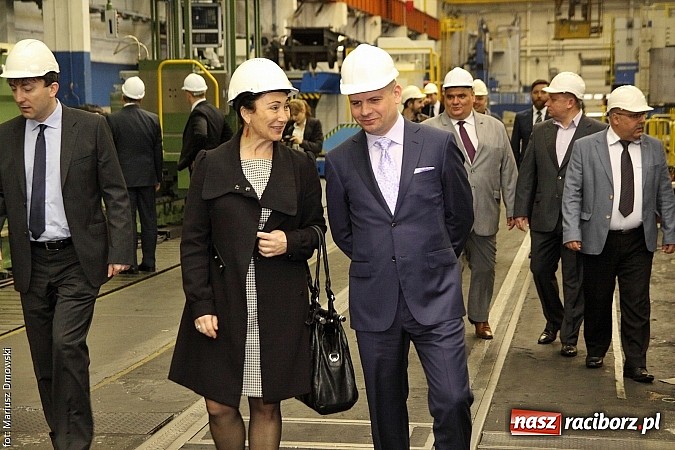 Zdjęcie w galerii na portalu naszraciborz.pl: Rafamet otworzył dziś uroczyście nową halę montażu II! wiadomości z regionu