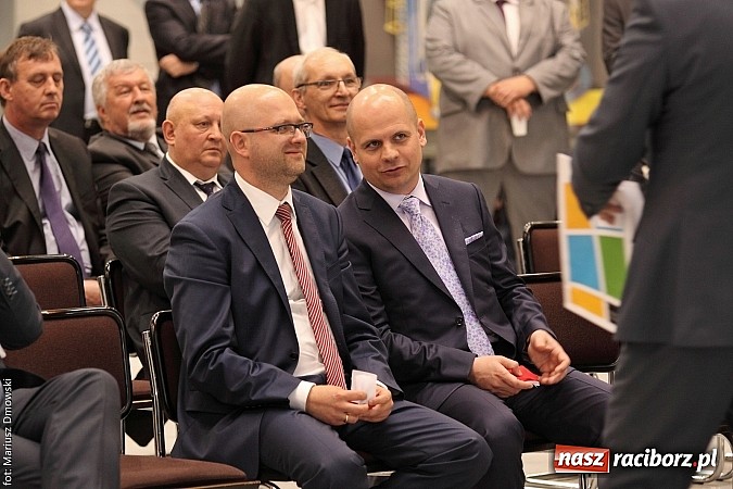 Zdjęcie w galerii na portalu naszraciborz.pl: Rafamet otworzył dziś uroczyście nową halę montażu II! wiadomości z regionu