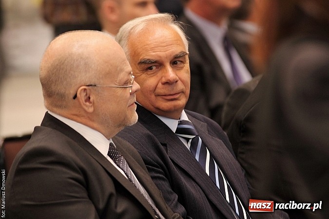 Zdjęcie w galerii na portalu naszraciborz.pl: Rafamet otworzył dziś uroczyście nową halę montażu II! wiadomości z regionu