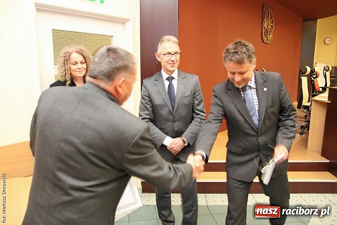 Zdjęcie w galerii na portalu naszraciborz.pl: Przyznano nagrody w konkursie na najpiękniejszą elewację wiadomości z regionu