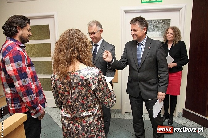 Zdjęcie w galerii na portalu naszraciborz.pl: Przyznano nagrody w konkursie na najpiękniejszą elewację wiadomości z regionu