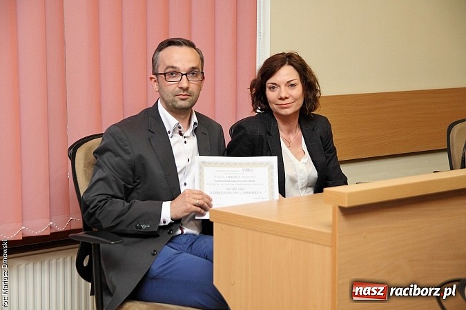 Zdjęcie w galerii na portalu naszraciborz.pl: Przyznano nagrody w konkursie na najpiękniejszą elewację wiadomości z regionu