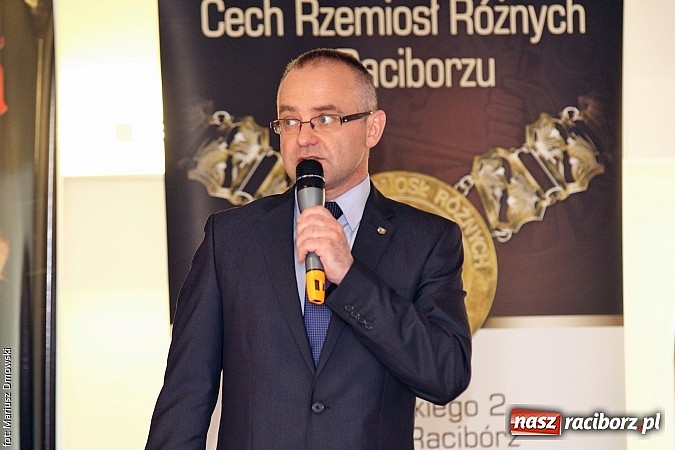 Zdjęcie w galerii na portalu naszraciborz.pl: Szkolnictwo zawodowe i techniczne w relacji z pracodawcą na Zamku Piastowskim wiadomości z regionu