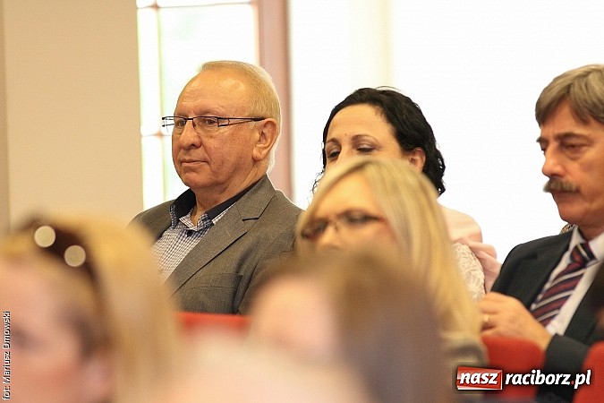 Zdjęcie w galerii na portalu naszraciborz.pl: Szkolnictwo zawodowe i techniczne w relacji z pracodawcą na Zamku Piastowskim wiadomości z regionu