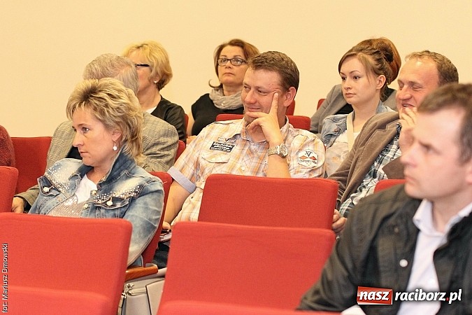 Zdjęcie w galerii na portalu naszraciborz.pl: Szkolnictwo zawodowe i techniczne w relacji z pracodawcą na Zamku Piastowskim wiadomości z regionu