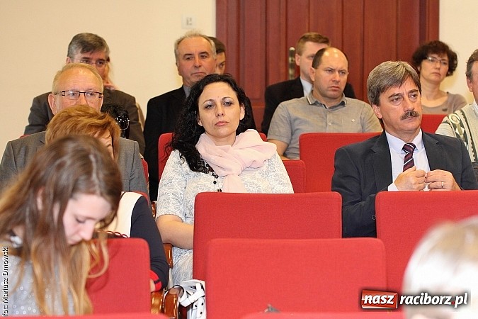 Zdjęcie w galerii na portalu naszraciborz.pl: Szkolnictwo zawodowe i techniczne w relacji z pracodawcą na Zamku Piastowskim wiadomości z regionu