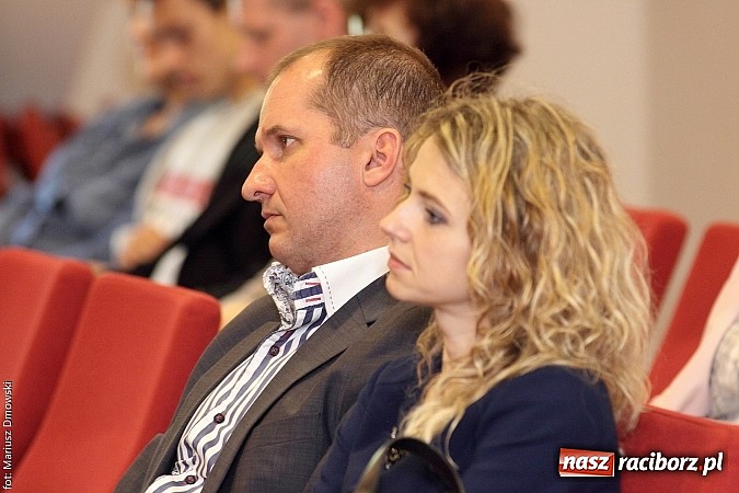 Zdjęcie w galerii na portalu naszraciborz.pl: Szkolnictwo zawodowe i techniczne w relacji z pracodawcą na Zamku Piastowskim wiadomości z regionu