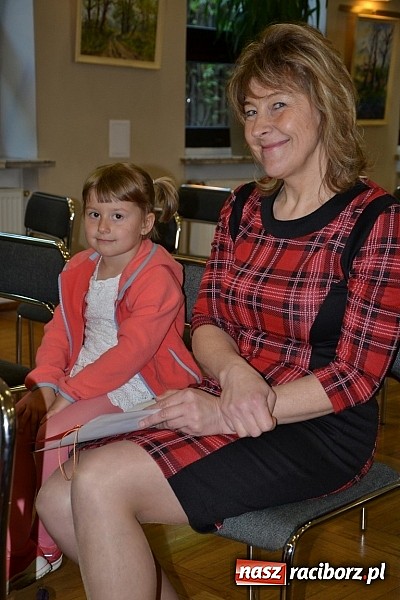 Zdjęcie w galerii na portalu naszraciborz.pl: XXI Gminny Przegląd Młodych Talentów w Tworkowie  wiadomości z regionu