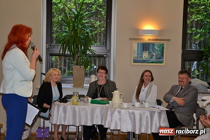 Zdjęcie w galerii na portalu naszraciborz.pl: XXI Gminny Przegląd Młodych Talentów w Tworkowie  wiadomości z regionu