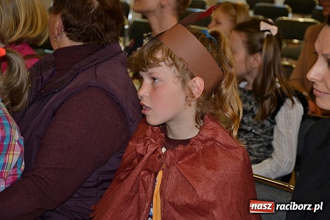 Zdjęcie w galerii na portalu naszraciborz.pl: XXI Gminny Przegląd Młodych Talentów w Tworkowie  wiadomości z regionu