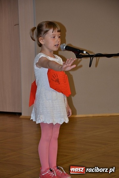 Zdjęcie w galerii na portalu naszraciborz.pl: XXI Gminny Przegląd Młodych Talentów w Tworkowie  wiadomości z regionu