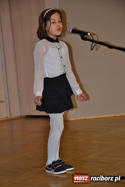 Zdjęcie w galerii na portalu naszraciborz.pl: XXI Gminny Przegląd Młodych Talentów w Tworkowie  wiadomości z regionu