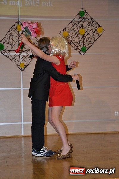 Zdjęcie w galerii na portalu naszraciborz.pl: XXI Gminny Przegląd Młodych Talentów w Tworkowie  wiadomości z regionu