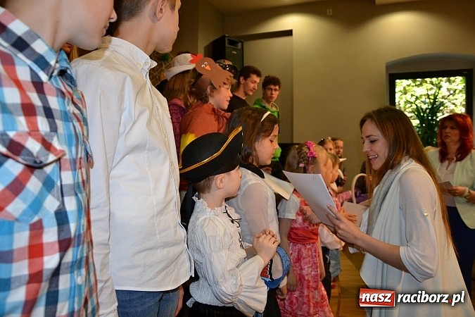 Zdjęcie w galerii na portalu naszraciborz.pl: XXI Gminny Przegląd Młodych Talentów w Tworkowie  wiadomości z regionu