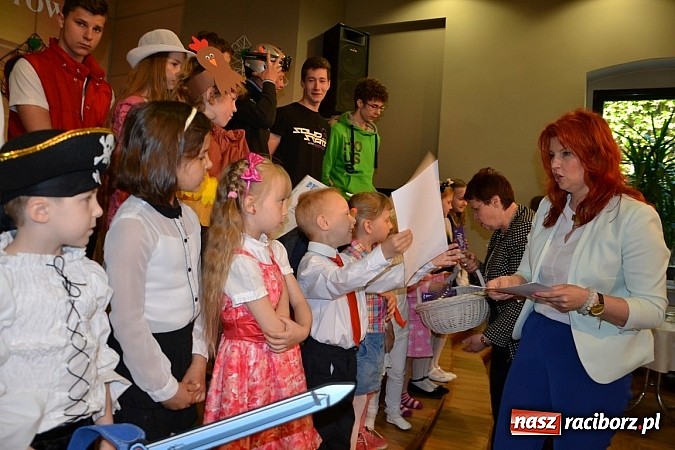 Zdjęcie w galerii na portalu naszraciborz.pl: XXI Gminny Przegląd Młodych Talentów w Tworkowie  wiadomości z regionu