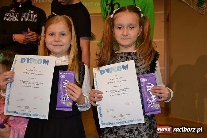 Zdjęcie w galerii na portalu naszraciborz.pl: XXI Gminny Przegląd Młodych Talentów w Tworkowie  wiadomości z regionu