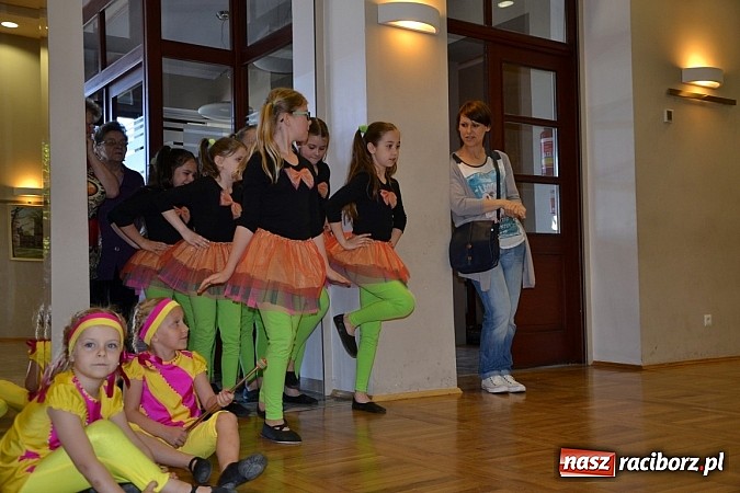 Zdjęcie w galerii na portalu naszraciborz.pl: XXI Gminny Przegląd Młodych Talentów w Tworkowie  wiadomości z regionu