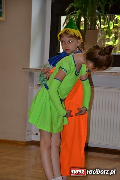 Zdjęcie w galerii na portalu naszraciborz.pl: XXI Gminny Przegląd Młodych Talentów w Tworkowie  wiadomości z regionu