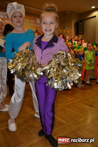 Zdjęcie w galerii na portalu naszraciborz.pl: XXI Gminny Przegląd Młodych Talentów w Tworkowie  wiadomości z regionu