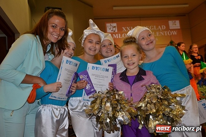 Zdjęcie w galerii na portalu naszraciborz.pl: XXI Gminny Przegląd Młodych Talentów w Tworkowie  wiadomości z regionu