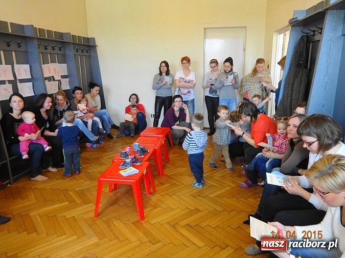 Zdjęcie w galerii na portalu naszraciborz.pl: Wycieczki Fikusiów z Raciborskiego Centrum Kultury wiadomości z regionu