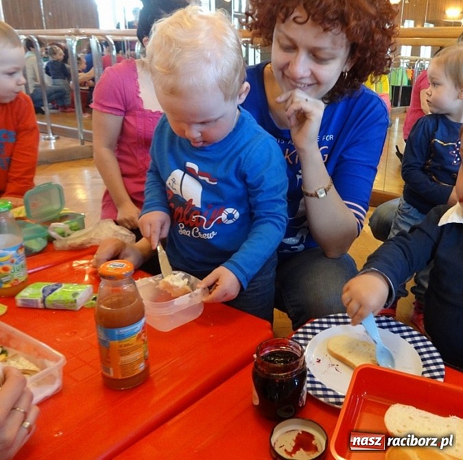 Zdjęcie w galerii na portalu naszraciborz.pl: Wycieczki Fikusiów z Raciborskiego Centrum Kultury wiadomości z regionu