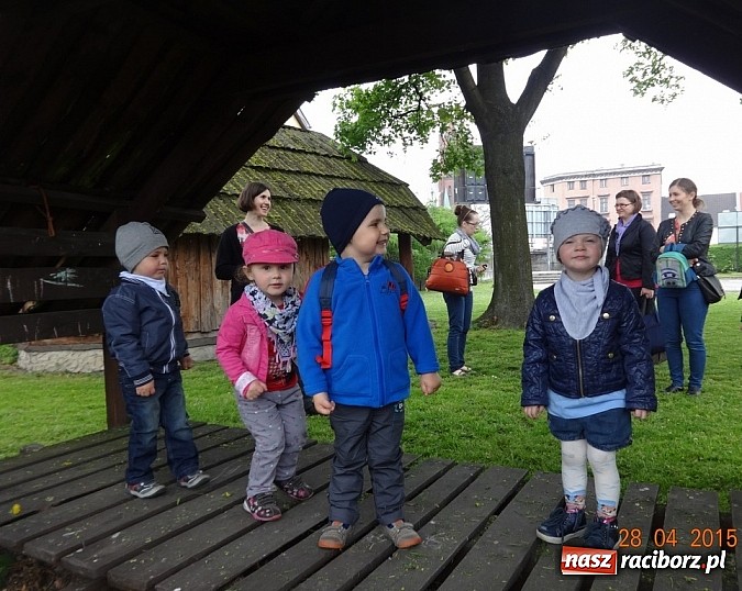 Zdjęcie w galerii na portalu naszraciborz.pl: Wycieczki Fikusiów z Raciborskiego Centrum Kultury wiadomości z regionu