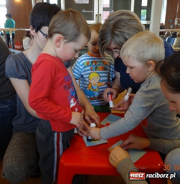 Zdjęcie w galerii na portalu naszraciborz.pl: Wycieczki Fikusiów z Raciborskiego Centrum Kultury wiadomości z regionu