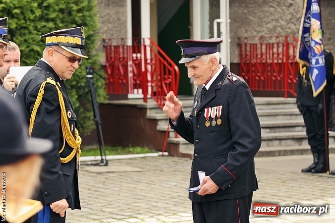 Zdjęcie w galerii na portalu naszraciborz.pl: Dzień Strażaka w Komendzie Państwowej Straży Pożarnej w Raciborzu! wiadomości z regionu