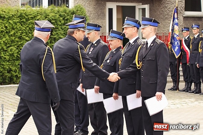 Zdjęcie w galerii na portalu naszraciborz.pl: Dzień Strażaka w Komendzie Państwowej Straży Pożarnej w Raciborzu! wiadomości z regionu