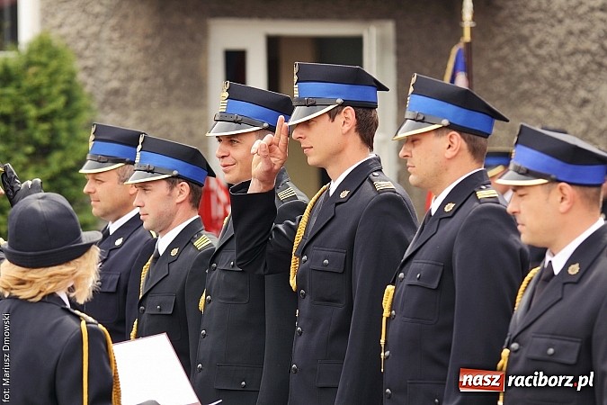 Zdjęcie w galerii na portalu naszraciborz.pl: Dzień Strażaka w Komendzie Państwowej Straży Pożarnej w Raciborzu! wiadomości z regionu
