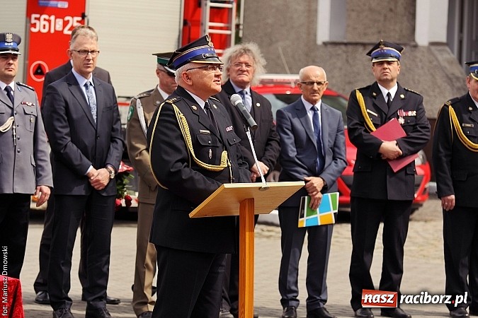 Zdjęcie w galerii na portalu naszraciborz.pl: Dzień Strażaka w Komendzie Państwowej Straży Pożarnej w Raciborzu! wiadomości z regionu