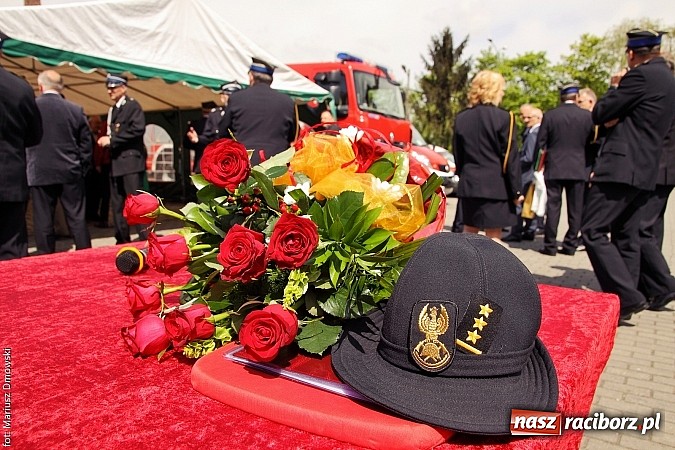 Zdjęcie w galerii na portalu naszraciborz.pl: Dzień Strażaka w Komendzie Państwowej Straży Pożarnej w Raciborzu! wiadomości z regionu