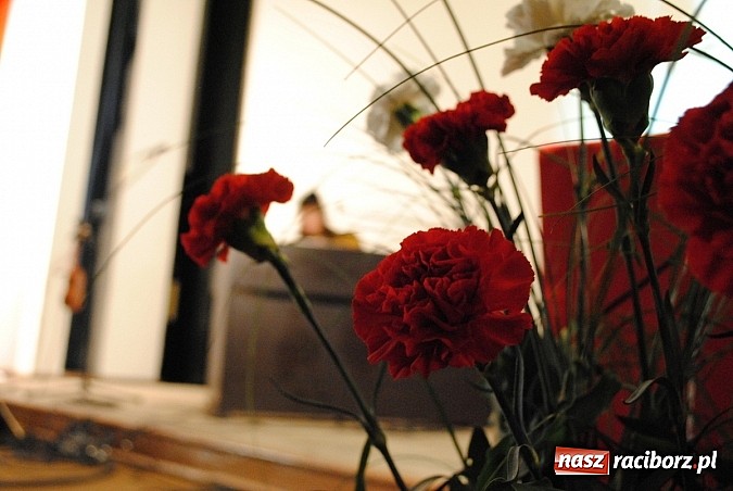 Zdjęcie w galerii na portalu naszraciborz.pl: Katy Carr podbiła serca publiczności w Kietrzu wiadomości z regionu