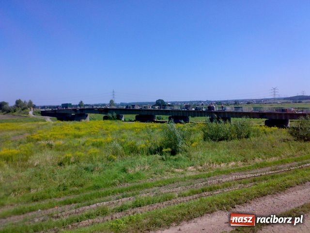 Zdjęcie w galerii na portalu naszraciborz.pl: Most na Markowice już czynny wiadomości z regionu