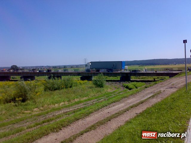 Zdjęcie w galerii na portalu naszraciborz.pl: Most na Markowice już czynny wiadomości z regionu