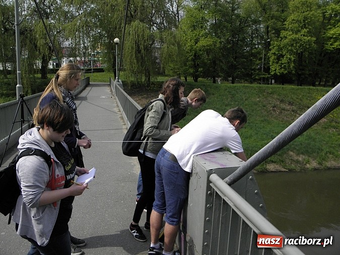 Zdjęcie w galerii na portalu naszraciborz.pl: Warsztaty terenowe w Budowlance – hydrologia w praktyce  wiadomości z regionu