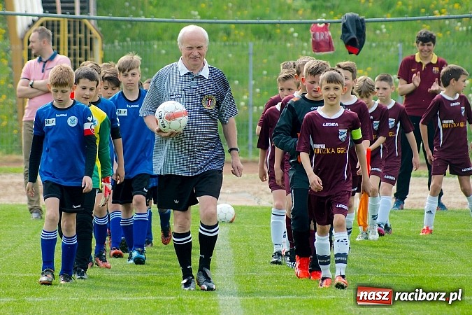 Zdjęcie w galerii na portalu naszraciborz.pl: Tak się bawi i wygrywa Racibórz! Młodzi Unici pokonali Jastrzębie wiadomości z regionu
