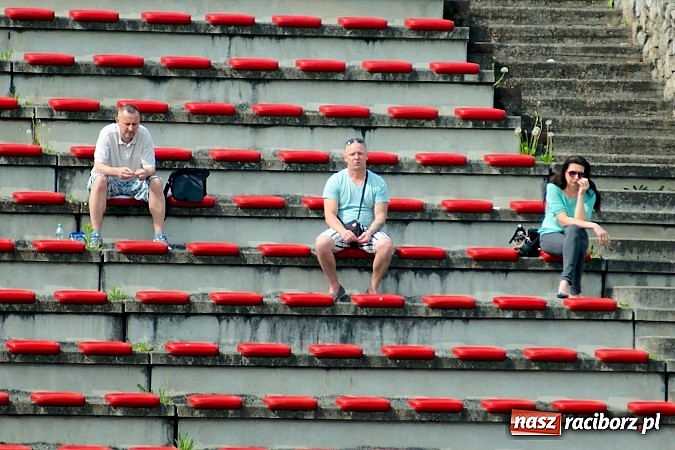 Zdjęcie w galerii na portalu naszraciborz.pl: Tak się bawi i wygrywa Racibórz! Młodzi Unici pokonali Jastrzębie wiadomości z regionu