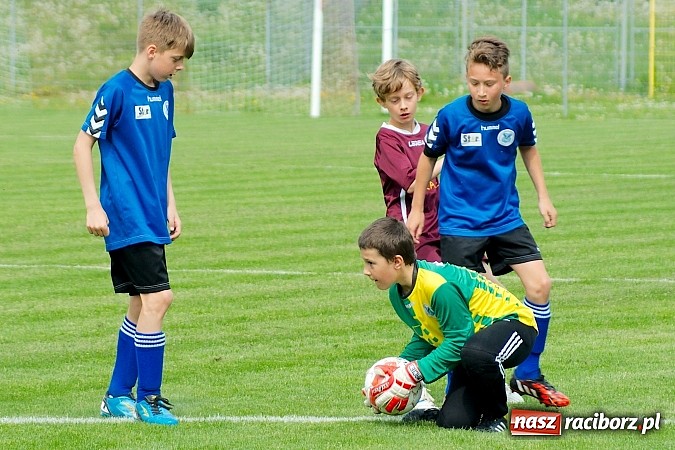 Zdjęcie w galerii na portalu naszraciborz.pl: Tak się bawi i wygrywa Racibórz! Młodzi Unici pokonali Jastrzębie wiadomości z regionu
