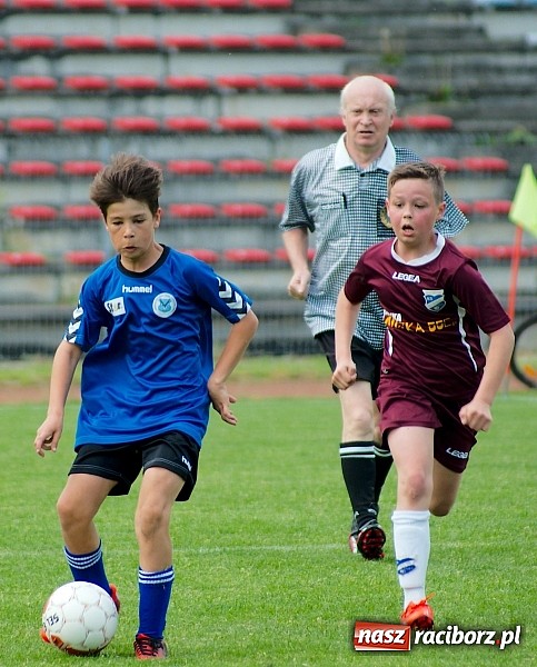 Zdjęcie w galerii na portalu naszraciborz.pl: Tak się bawi i wygrywa Racibórz! Młodzi Unici pokonali Jastrzębie wiadomości z regionu