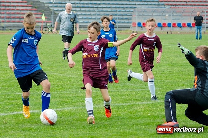 Zdjęcie w galerii na portalu naszraciborz.pl: Tak się bawi i wygrywa Racibórz! Młodzi Unici pokonali Jastrzębie wiadomości z regionu