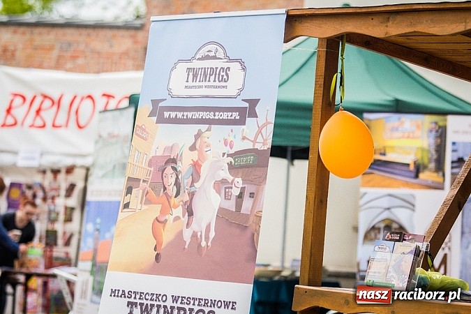 Zdjęcie w galerii na portalu naszraciborz.pl: Święto Subregionu Zachodniego Województwa Śląskiego na Zamku Piastowskim w Raciborzu wiadomości z regionu