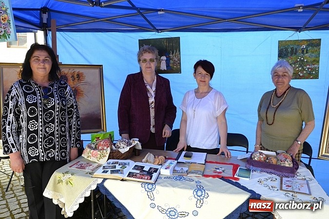 Zdjęcie w galerii na portalu naszraciborz.pl: Święto Subregionu Zachodniego Województwa Śląskiego na Zamku Piastowskim w Raciborzu wiadomości z regionu