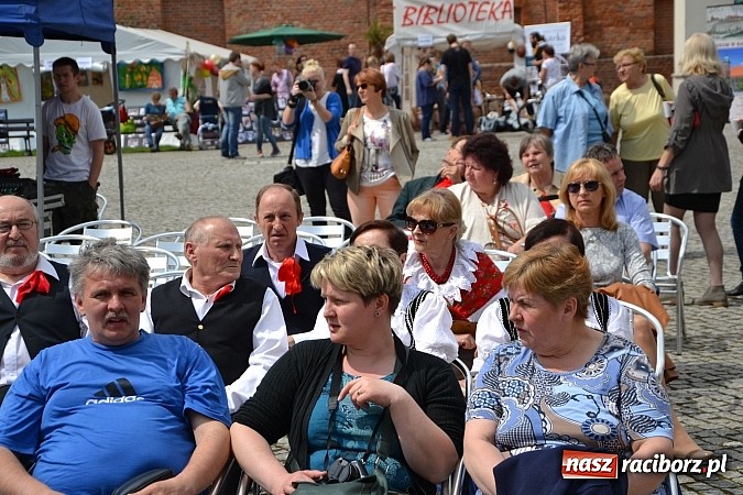 Zdjęcie w galerii na portalu naszraciborz.pl: Święto Subregionu Zachodniego Województwa Śląskiego na Zamku Piastowskim w Raciborzu wiadomości z regionu