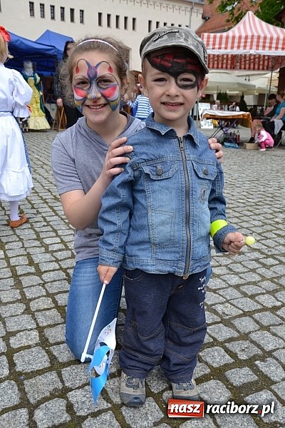 Zdjęcie w galerii na portalu naszraciborz.pl: Święto Subregionu Zachodniego Województwa Śląskiego na Zamku Piastowskim w Raciborzu wiadomości z regionu
