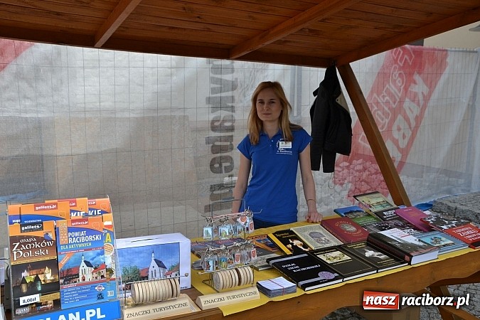 Zdjęcie w galerii na portalu naszraciborz.pl: Święto Subregionu Zachodniego Województwa Śląskiego na Zamku Piastowskim w Raciborzu wiadomości z regionu