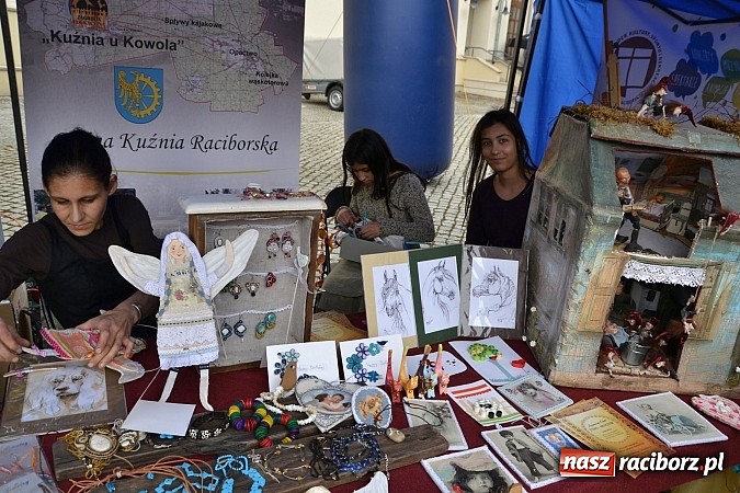 Zdjęcie w galerii na portalu naszraciborz.pl: Święto Subregionu Zachodniego Województwa Śląskiego na Zamku Piastowskim w Raciborzu wiadomości z regionu