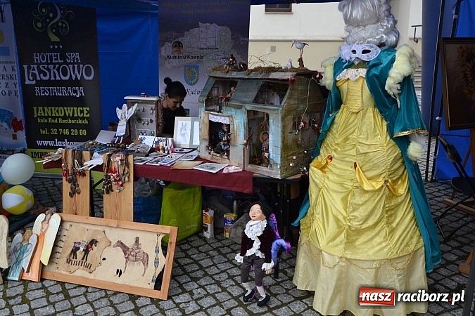 Zdjęcie w galerii na portalu naszraciborz.pl: Święto Subregionu Zachodniego Województwa Śląskiego na Zamku Piastowskim w Raciborzu wiadomości z regionu